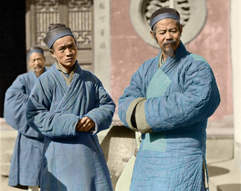 老天津卫两件奇事赵疯子娼门登大宝雷击小刀子王二