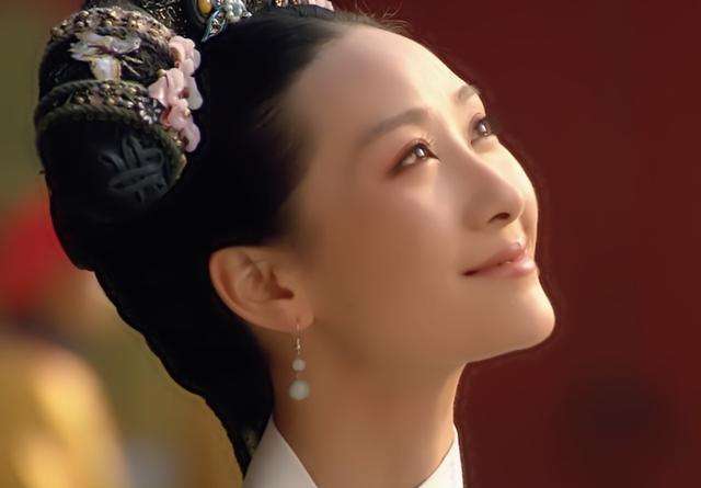 《甄嬛传》皇上为何赐"鹂"字给安陵容,知道背后的原因,网友:讽刺至极