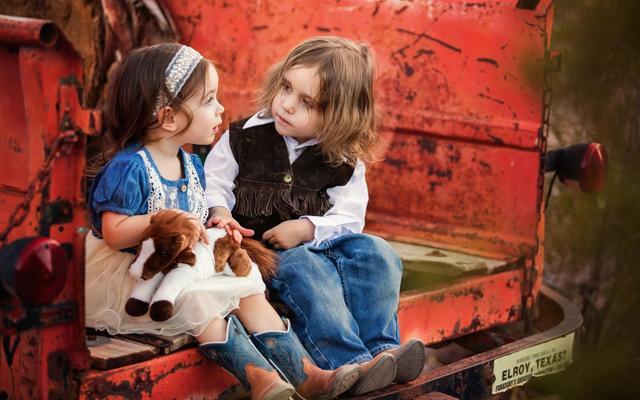 心理学家|动物有幼年记忆，人类却没有？心理学家：每个人都曾患童年失忆症