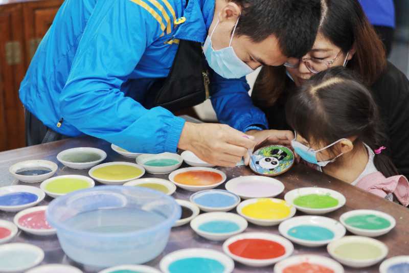 景泰蓝|景泰蓝老物件淘宝大集 市民可“淘宝”也能动手做