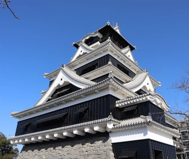 日本城堡排名 地震毁坏的熊本城和火灾烧毁的首里城依然进入前十 熊本城 日本 旅游 首里城 城堡 松本城