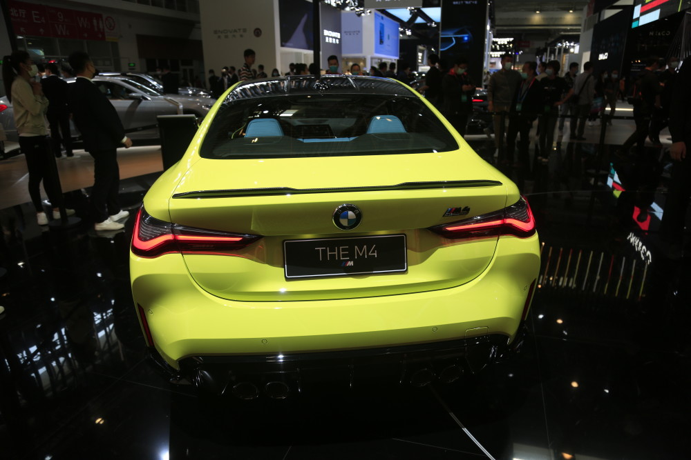 2020北京车展实拍全新bmwm4双门轿跑车