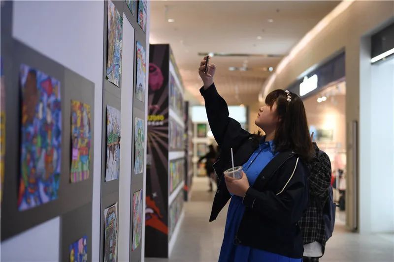 九龙坡区|为公益助力 2050幅少儿绘画作品将于本月12号拍卖