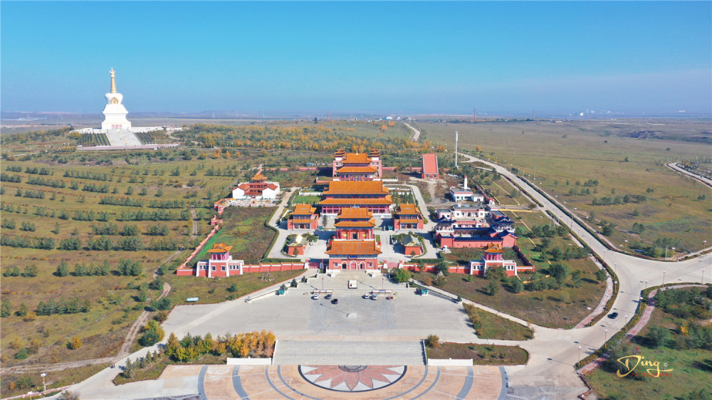 中华天竺苑,是按照1:1的比例将印度,尼泊尔的世界八大佛教圣地景观