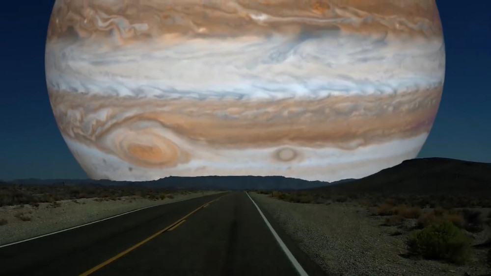 月球|如果用太阳系其它行星代替月球会怎样？木星最壮观，土星最美丽