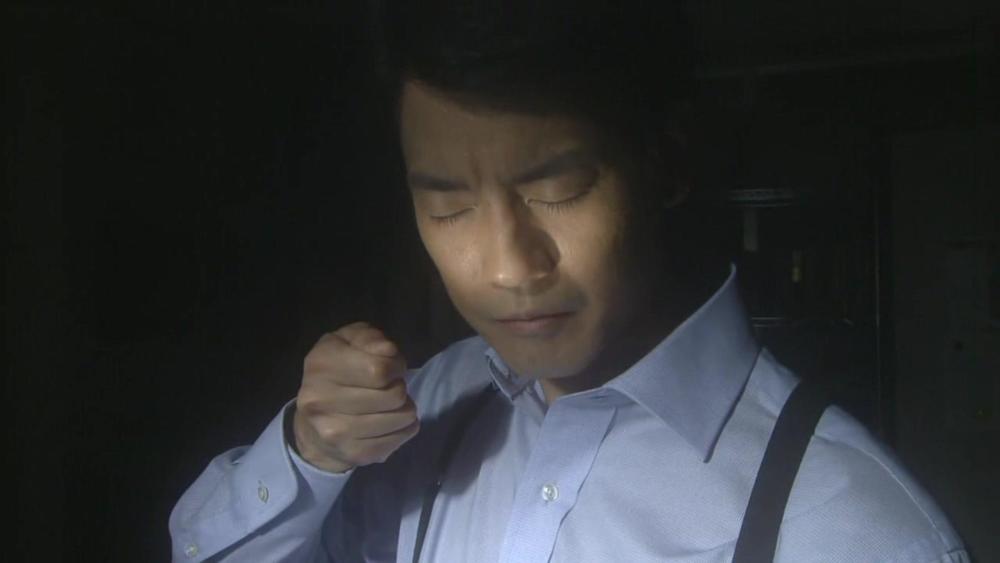 亚洲第一神剧《白色巨塔》:桀骜的悲剧英雄——财前五郎!