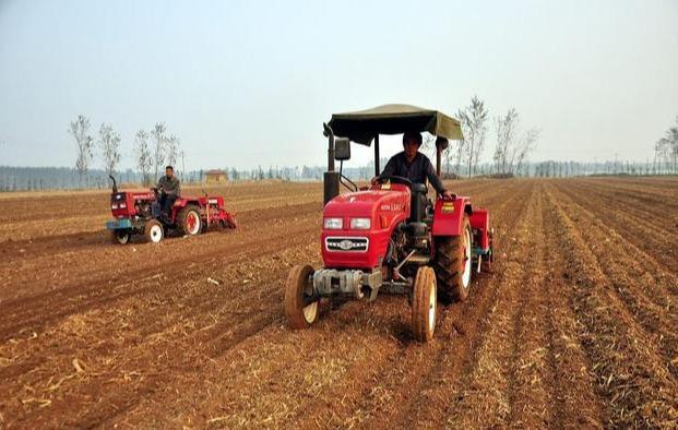 拉尼娜|今冬偏冷或偏暖？官方给出预测，“拉尼娜”来袭，农民早做打算！