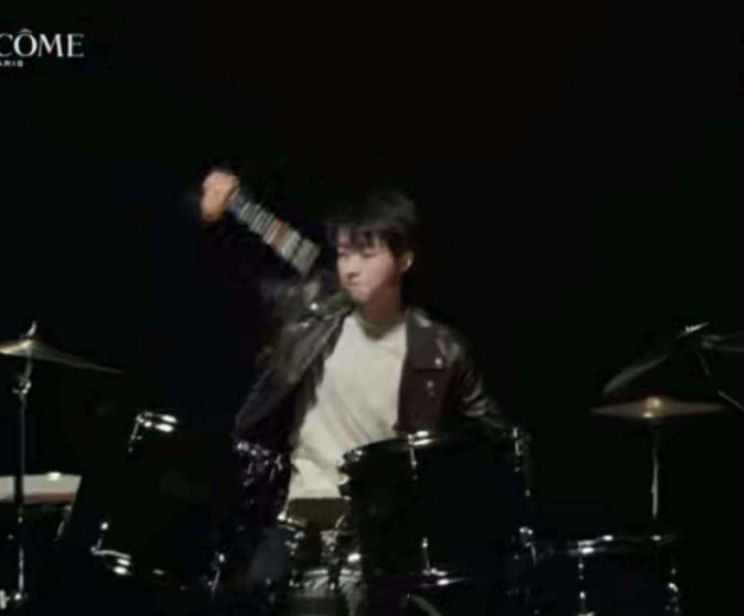 王俊凯|王俊凯特长架子鼓，李现萨克斯，刘宪华小提琴，看到杨紫：深藏不露呀！