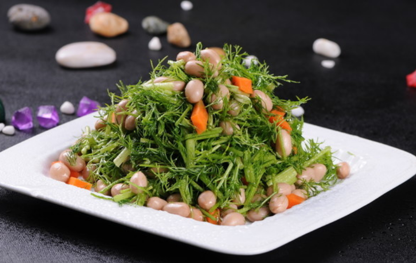 烹饪难度:茴香需要清洗干净,花生米需要泡发和卤好,烹饪难度不高.