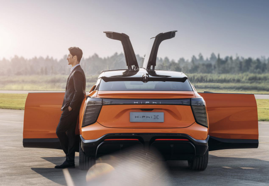 高合hiphi x|从发布会到北京车展，高合HiPhi X的火爆一路持续