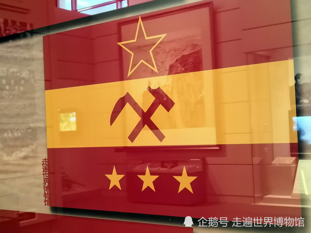 国旗图案曾有这些设计稿样看过的都说确实五星红旗为最佳