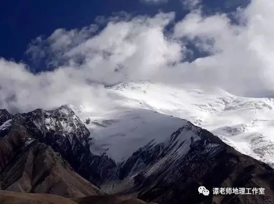 趣味地理 世界上最著名的十大山脉 腾讯新闻