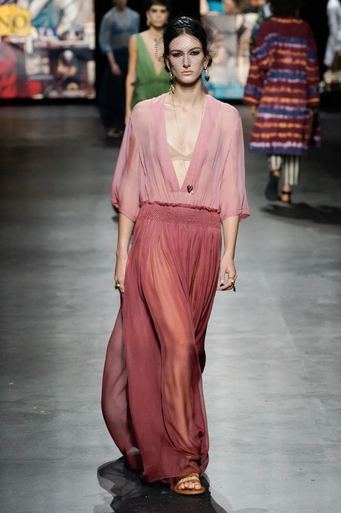 品牌秀场┊dior2021春夏时装秀