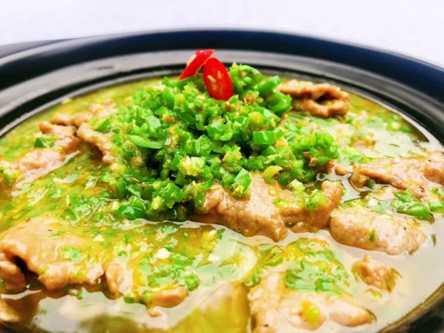 鲜椒豆花牛柳★糖醋脆皮茄子★野菜石榴包★菌香鸡丝★豆汤脆香