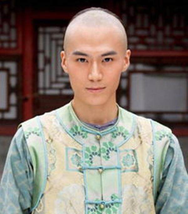 康熙有个儿子聪明机智却没有参加皇位斗争这是为什么