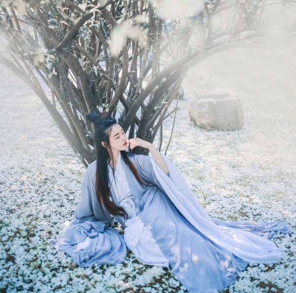 10月中旬星座运势 桃花再现 对前任念念不忘 冰释前嫌重归于好 腾讯新闻