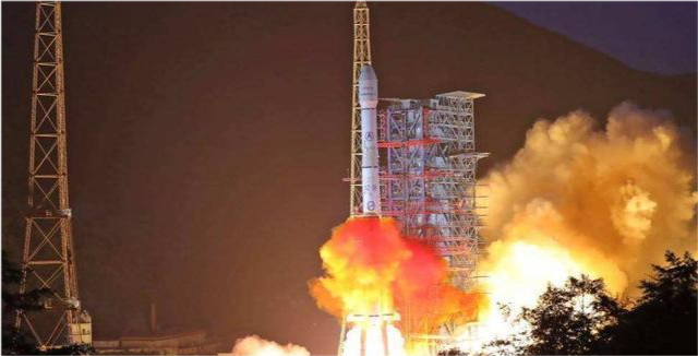 人造卫星|中兴18号发射失败！我国损失15亿，网友：失败乃成功之母！