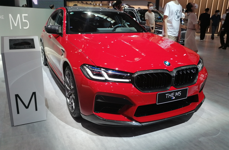 车展|北京车展实拍新款宝马M5 售价143.89万元