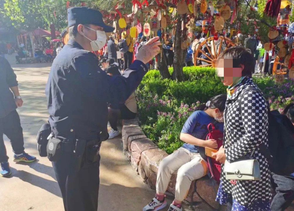 欢乐谷|6岁女童欢乐谷走失，“没想到新闻里的事，发生在自己身上”