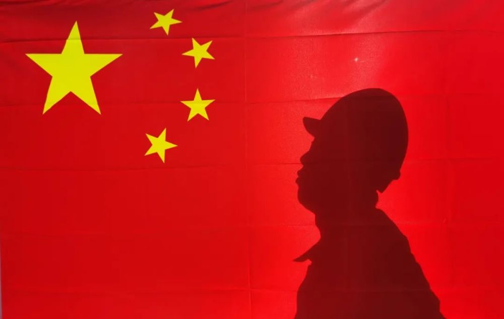 国旗|我在这里，我与国旗同框