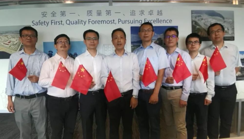 国旗|我在这里，我与国旗同框