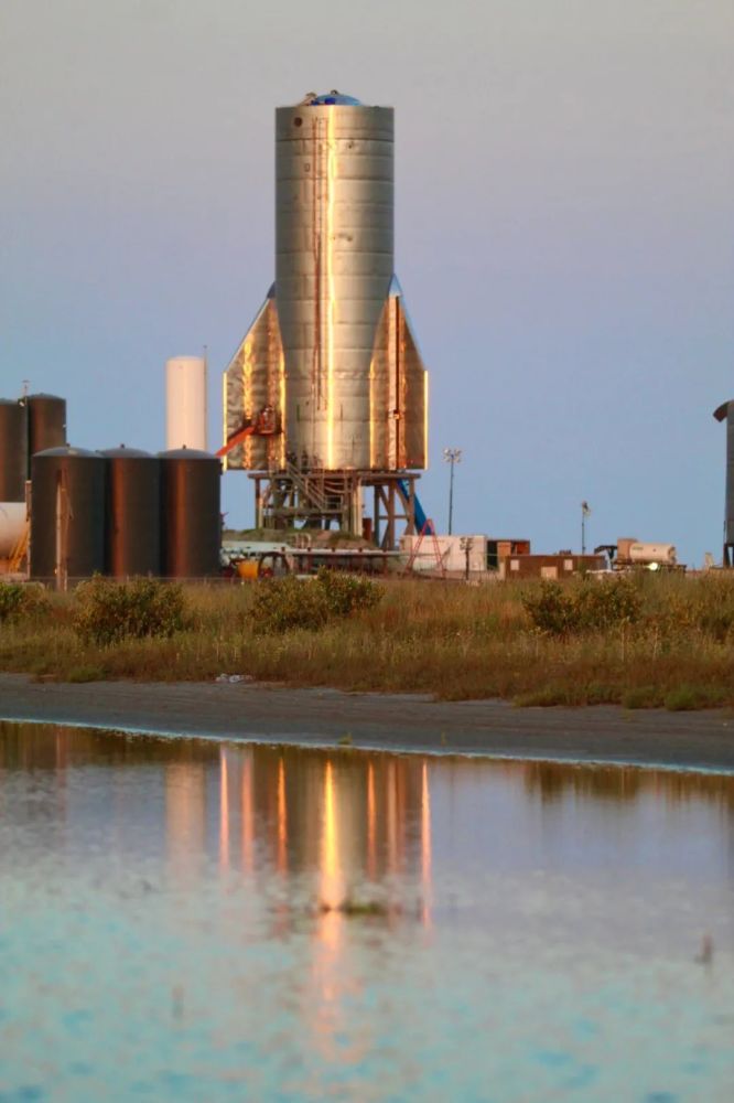 星际飞船|星际飞船SN8月底有望飞上15公里高空，将装三台猛禽，期待吗