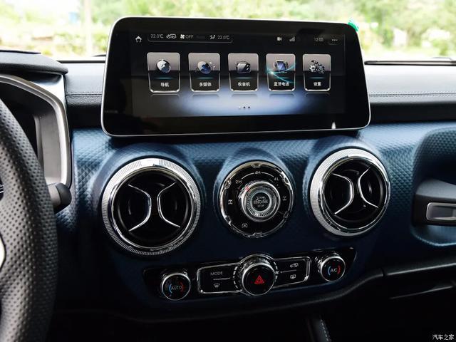 采埃孚8at|自主研发2.0T＋采埃孚8AT！这台“国产版牧马人”不到16万