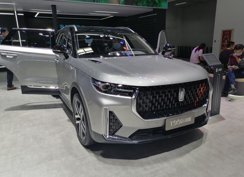 一汽奔腾t99|2020北京车展实拍一汽奔腾T99运动版 年轻人的专属中型SUV