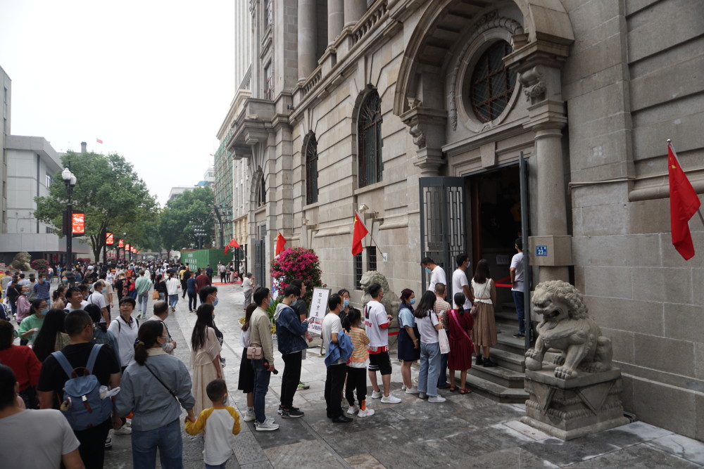 非遗|湖北武汉：非遗市集开进商业街区 传统文化点亮城市地标