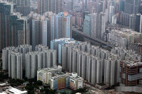 香港收租佬生活很清苦靠一億物業收租七除八扣每年只有20萬