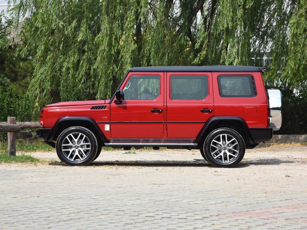 北京bj80|豪车亏本卖！气场比肩奔驰大G，3.0T＋8AT，100万档次只卖30万