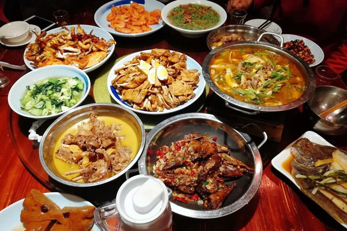 急性咽炎|国庆假期，大家在吃喝玩乐，正是咽炎的高发期