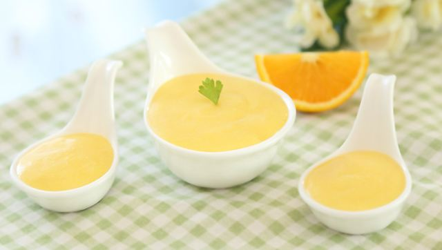 添加辅食|世纪难题：宝贝出生后奶量和辅食到底多少？营养师分三阶段告诉你