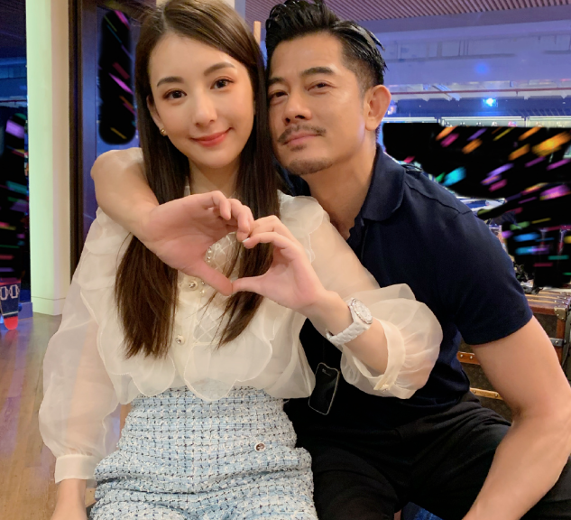 郭富城|方媛晒女儿秀幸福，郭富城点赞互动成妻奴，风波让夫妻俩越爱越高调
