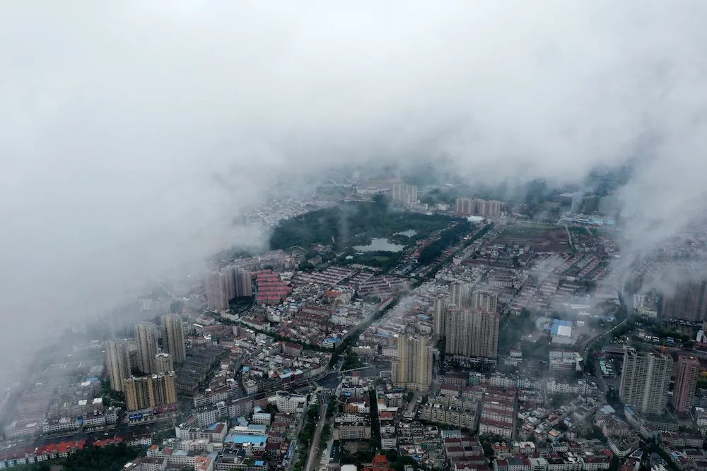 东城|雨后云雾缭绕如仙境，带你解锁东城美景！