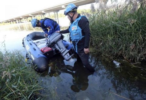 北京蓝天救援队|北京蓝天救援队利用国庆假期进行水上训练