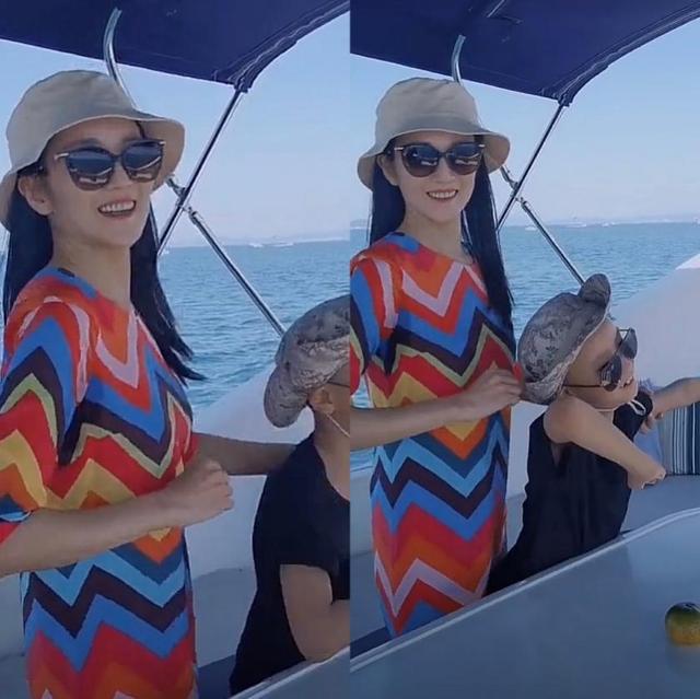 管彤|央视主持管彤一家坐游艇游玩，神秘丈夫罕露面，儿子和爸爸很相像