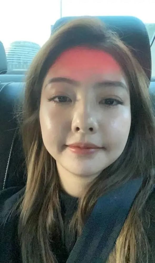 王思聪|王思聪最美前女友，咋成了馒头脸？