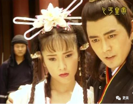 天心|曾经比邱淑贞性感，45岁的她脸僵到不敢认…