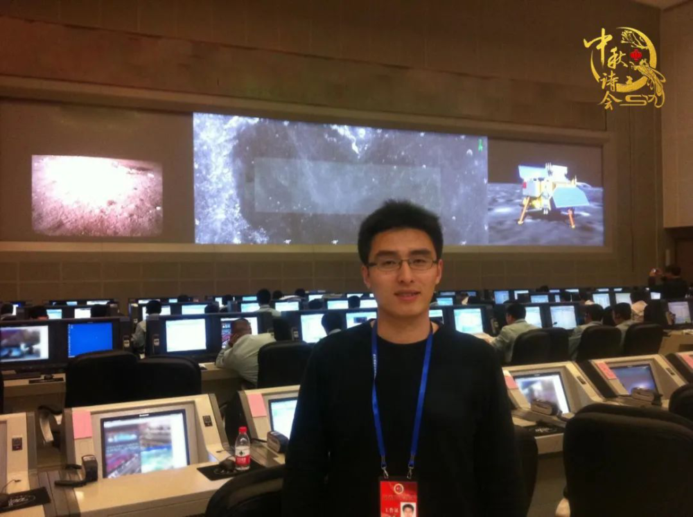 中秋诗会|《中秋诗会》与您诗意相约，今晚八点不见不散