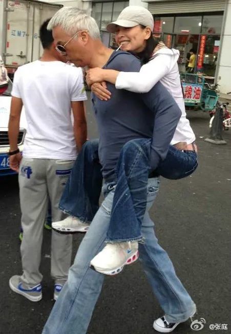 张庭|贵圈第一戏精夫妇奇葩发家史