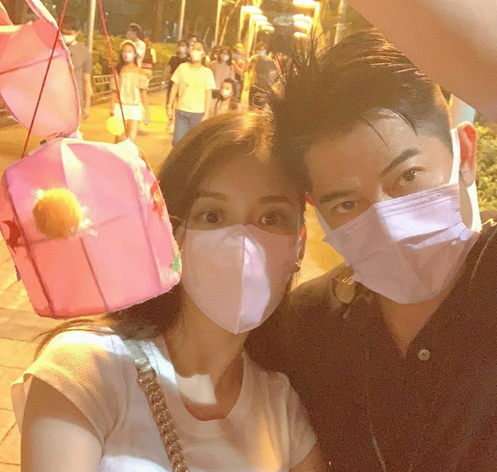 方媛|方媛晒老公视角公主照，透露孩子开学后要开始当全职妈妈，持家带娃两不误