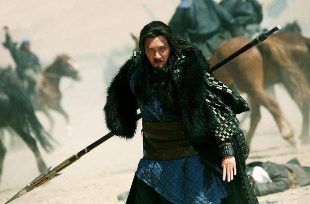 我们也了解到,从春秋一直到战国,项羽世代都是贵族血统,既然是贵族那