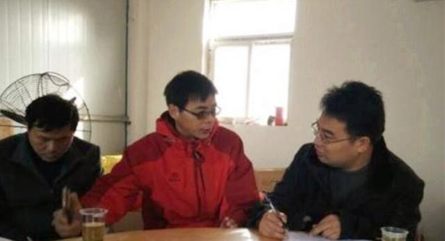 农村|放弃80万年薪，携妻回农村养羊的清华学子景奇，如今怎样了？