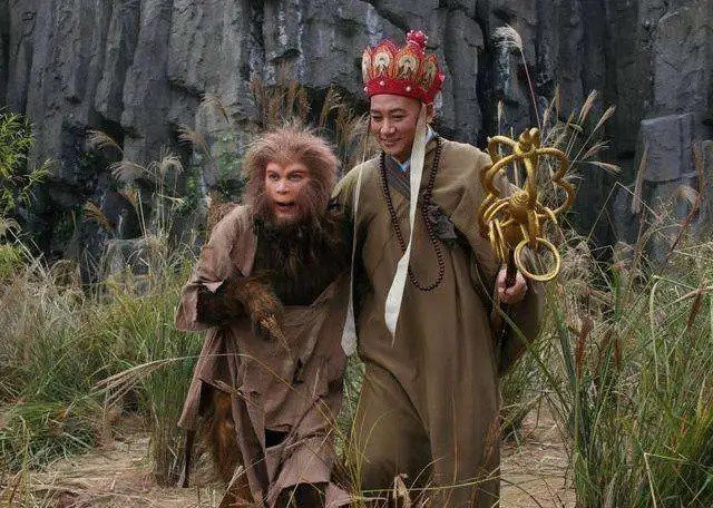 孙悟空|《西游记》里，孙悟空为何非要打死6个盗贼？你看他们的名字