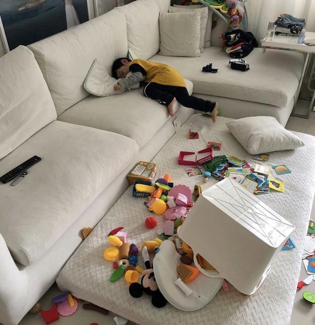 叶翠翠|港姐叶翠翠携儿子家中嬉戏，九千万豪宅曝光，离巢做KOL越发富贵