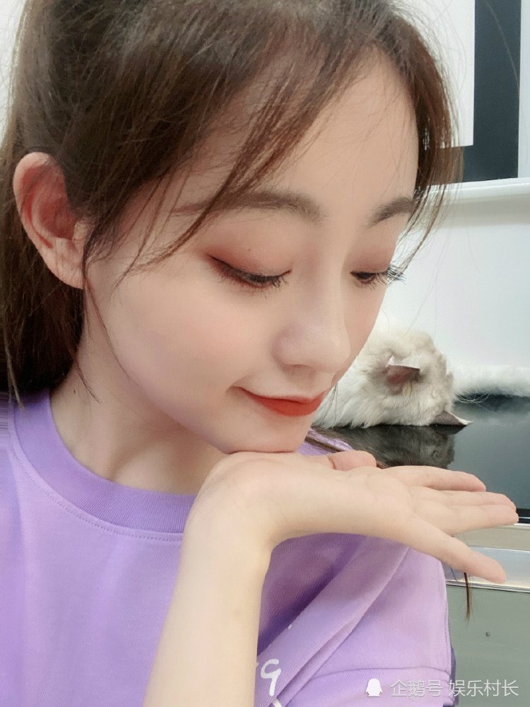 肖战|陈浩用海绵宝宝配音为肖战庆生，肖战激动回复三个字，二人在线认证老乡