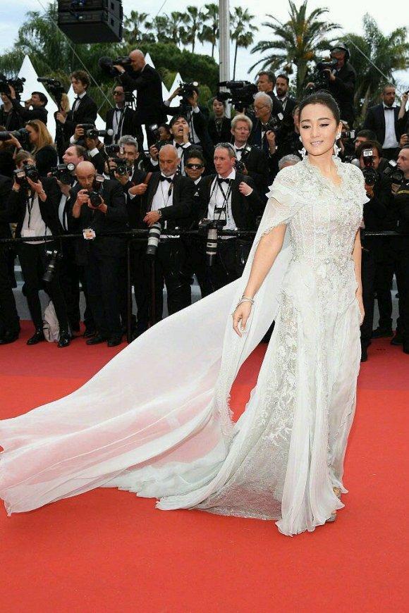 我和我的家乡|《我和我的家乡》总导演张艺谋：我心里“最好的演员”，是这两人