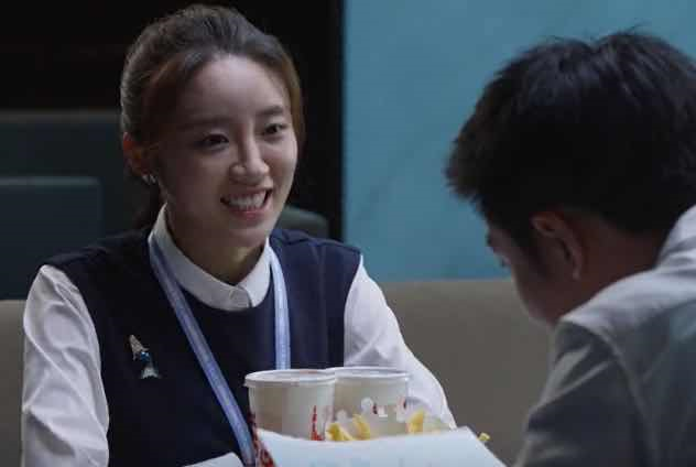 唐一菲|她真是一个狠人…