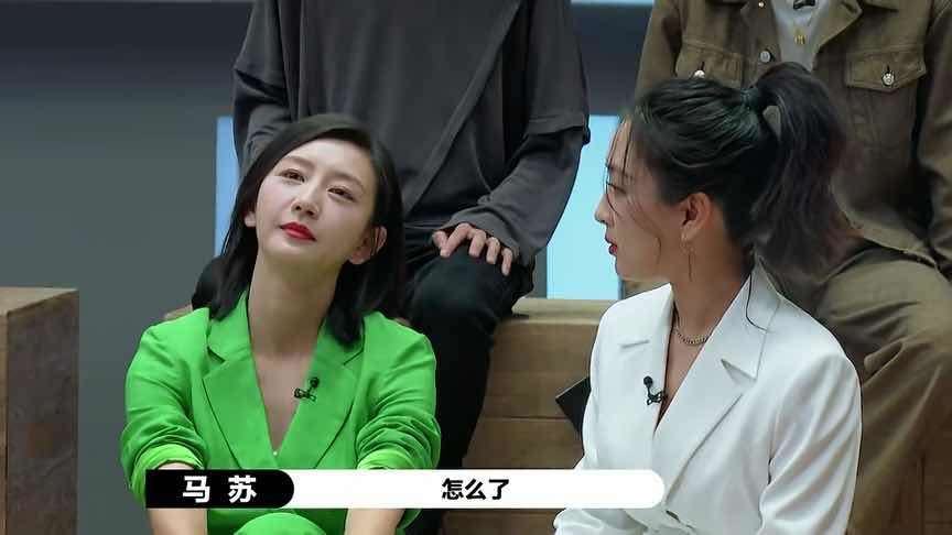 唐一菲|她真是一个狠人…